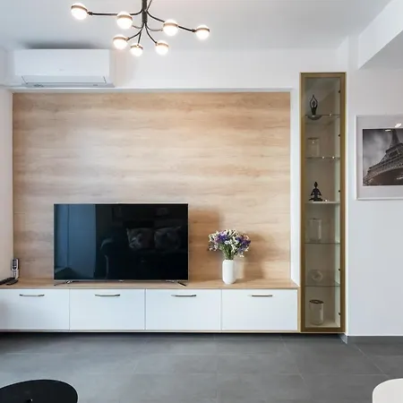 Escape-Unirii New house with parking-3